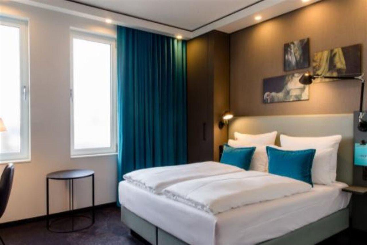 Motel One Amsterdam-Waterlooplein Dış mekan fotoğraf