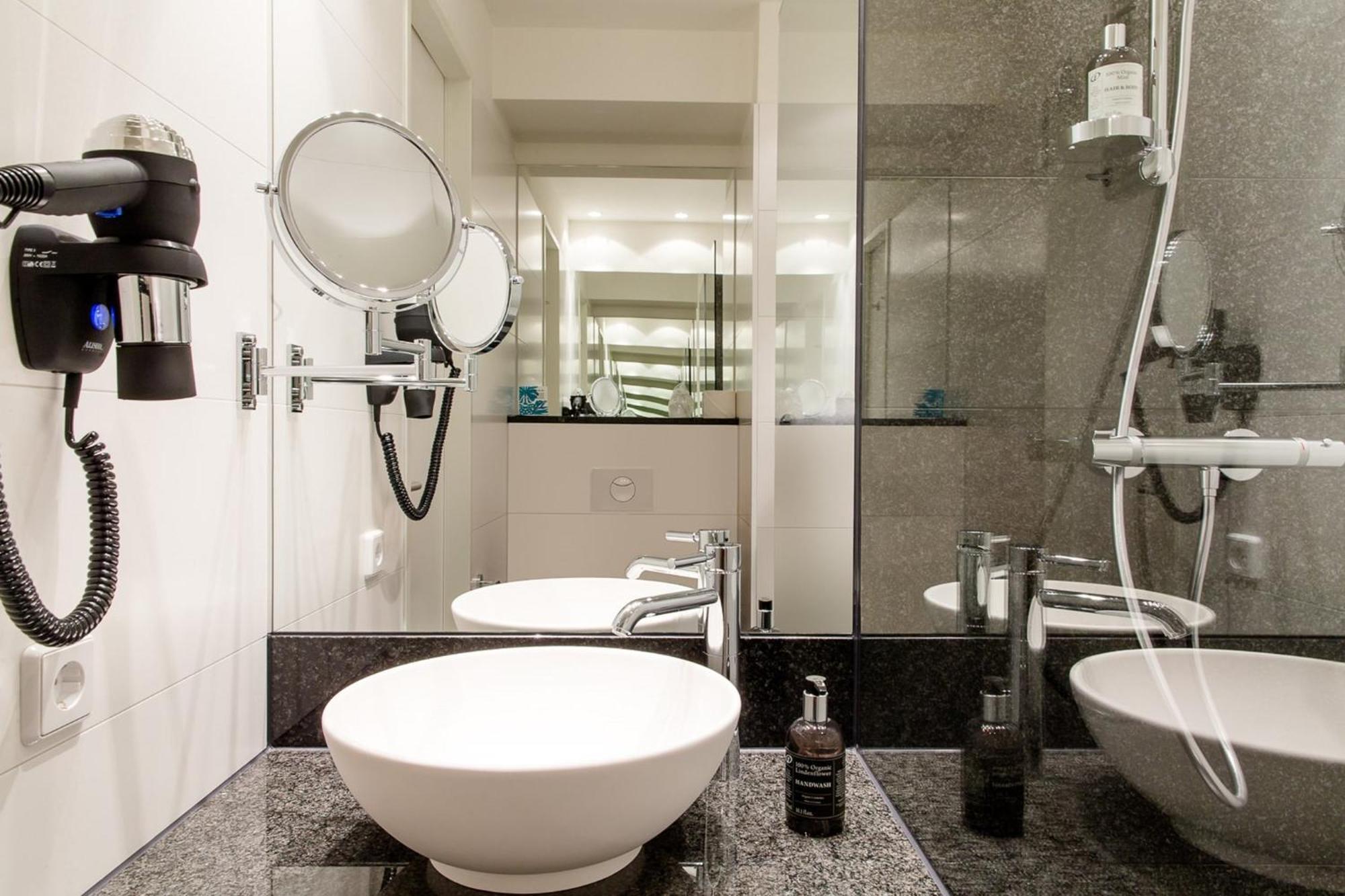 Motel One Amsterdam-Waterlooplein Dış mekan fotoğraf