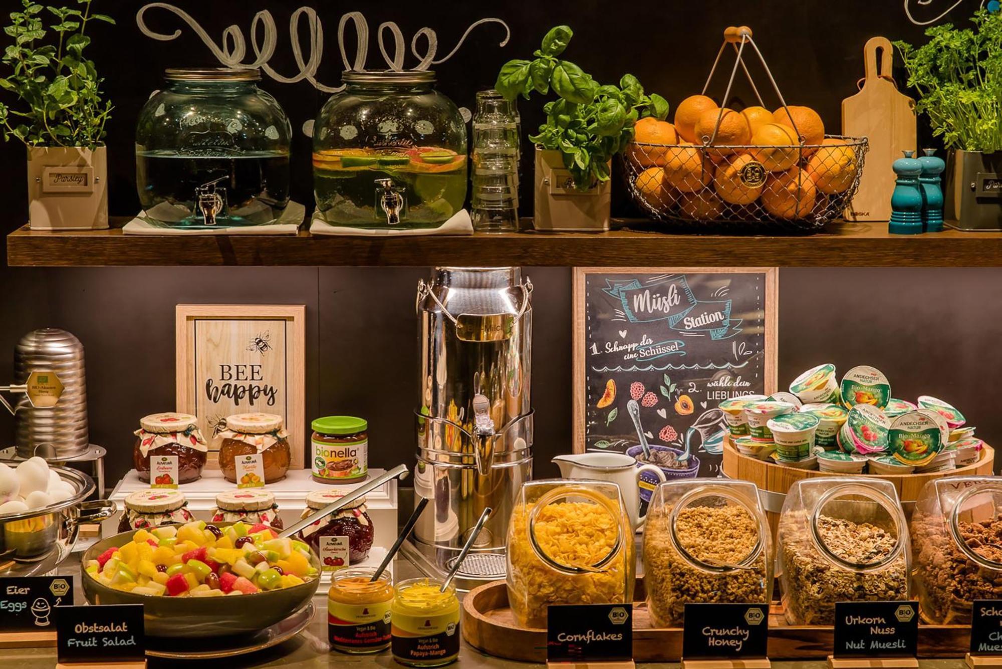 Motel One Amsterdam-Waterlooplein Dış mekan fotoğraf
